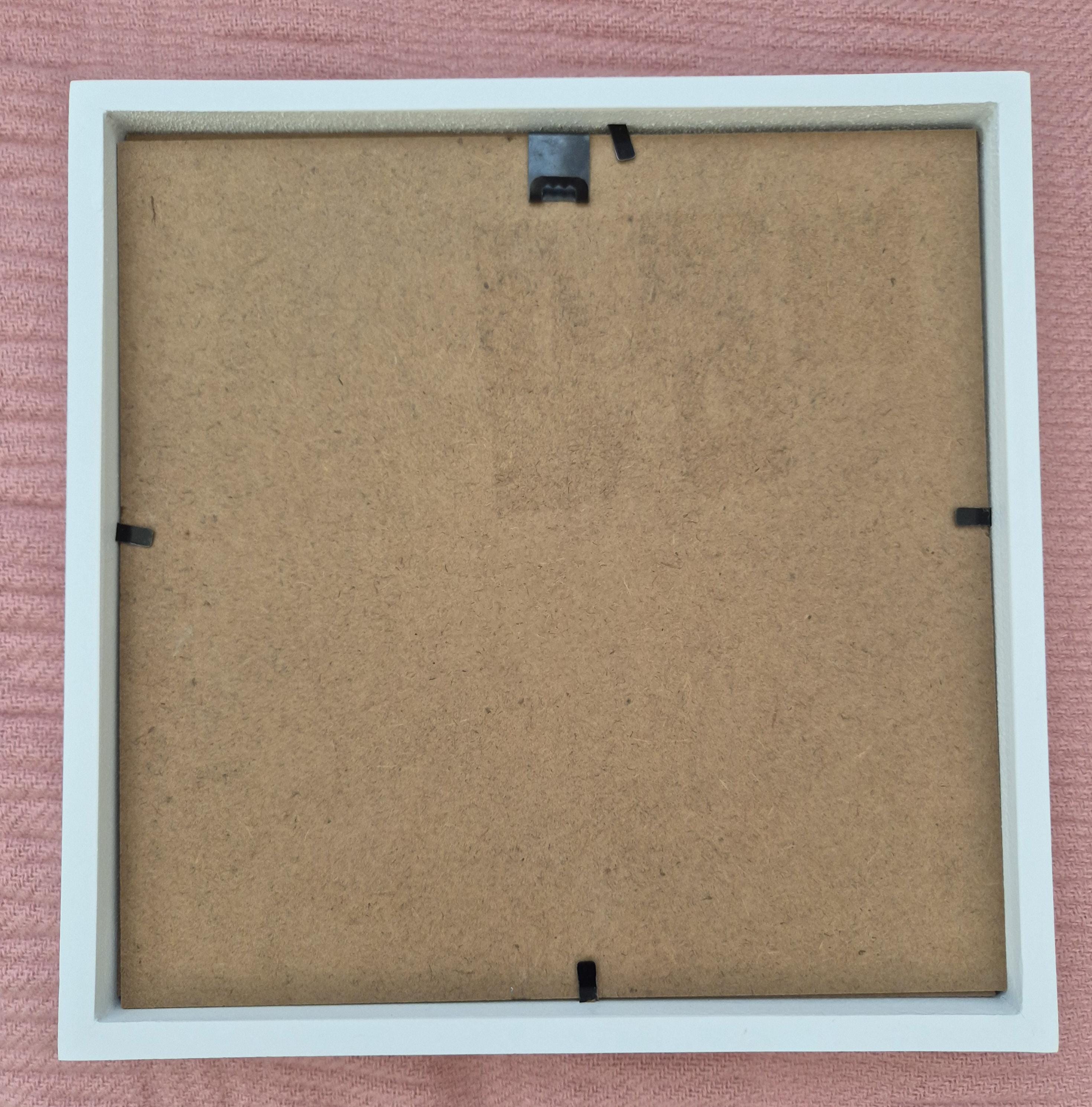 Personalised Pebble & shell Seagull Family – Coastal Home Decor with Custom Names in 9x9 Frame