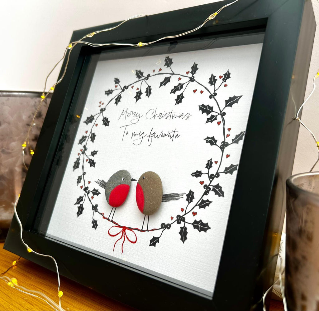 Pebble Robin Christmas Art – Handmade “Merry Christmas” Framed Gift