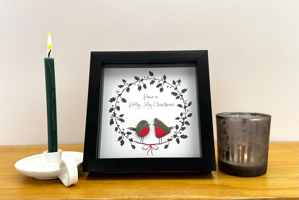 Handmade Pebble Robin Christmas Art – Holly Wreath, UK Artist